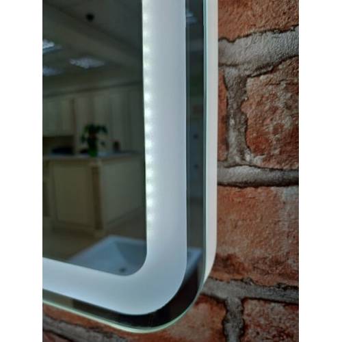 Зеркало Misty Неон 3 LED 60 см (сенсор на корпусе)