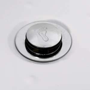 Душевая кабина Deto L 610 100х100 с электрикой