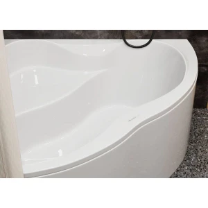 Акриловая ванна Vagnerplast Iris 143x143