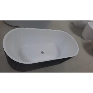 Акриловая ванна Frank F6103 White/Black 170x75