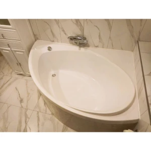 Ванна из литьевого мрамора Avstrom Avokado 170x120 R