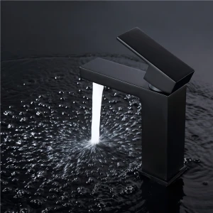 Смеситель ABBER Daheim AF8210B для раковины