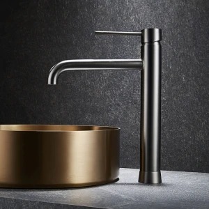 Смеситель Black&White Universe U7600GM для раковины