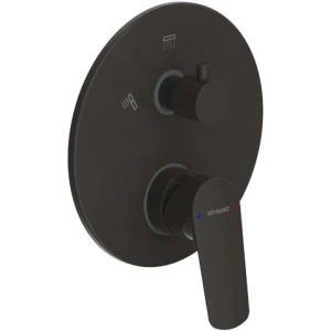 Смеситель Bravat Rhein для ванны с душем PB8429564BW-2-ENG
