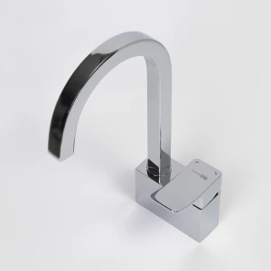Смеситель Wasserkraft Aller 1067 для кухни