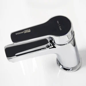 Смеситель Wasserkraft Rhin 4403 для раковины