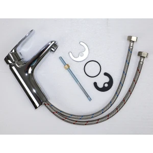 Смеситель Azario Tavira для раковины AZ-WKE168040C