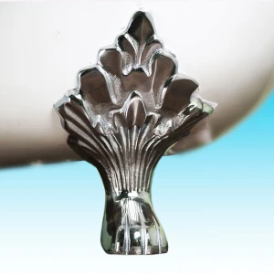 Чугунная ванна Elegansa Taiss Chrome 180х80